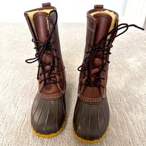 LL Bean women’s shearling lined duck boots sz 8